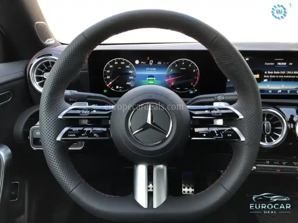 Mercedes-Benz CLA 220