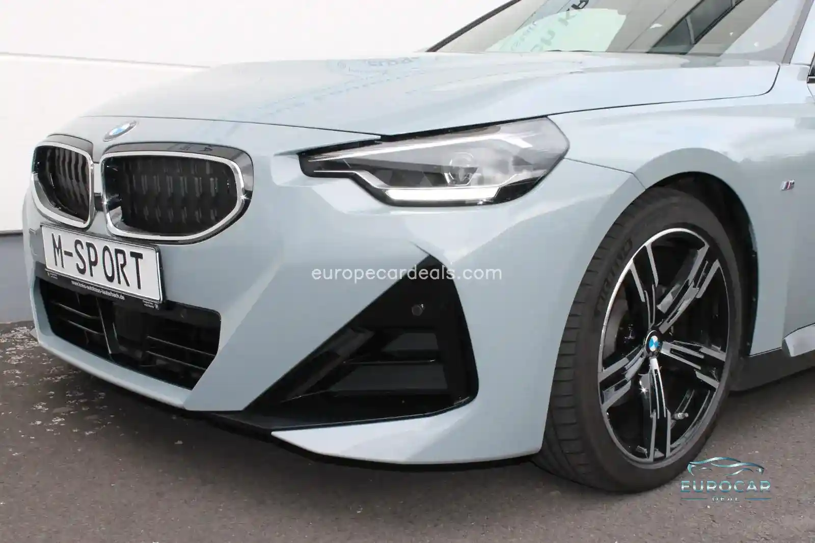 BMW 220