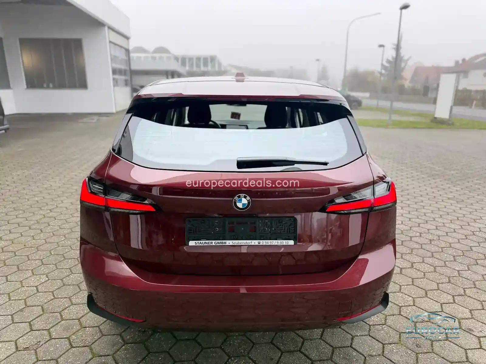 BMW 216
