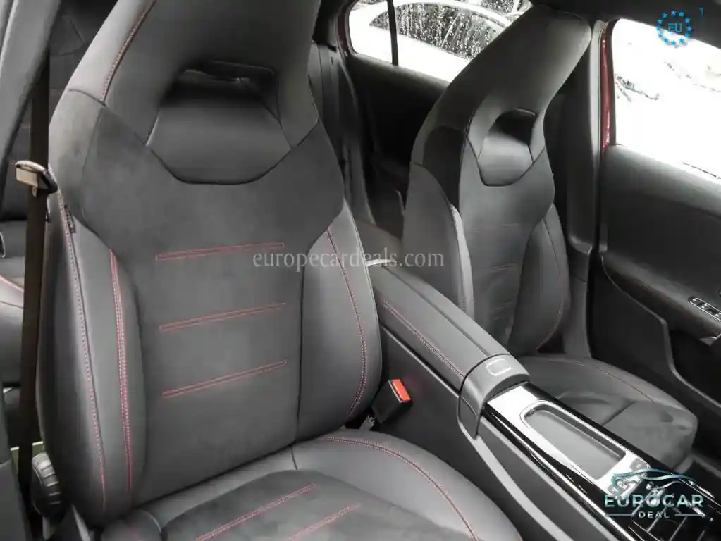 Mercedes-Benz A 220