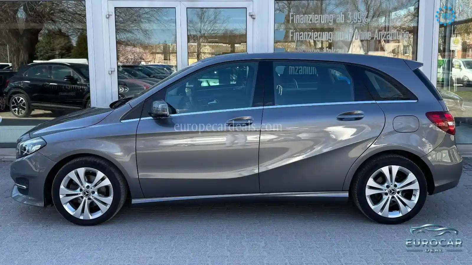 Mercedes-Benz B 200