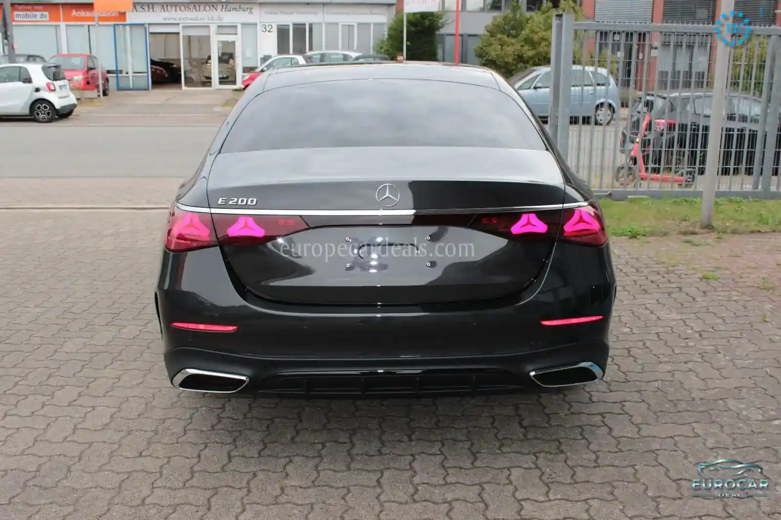 Mercedes-Benz E 200