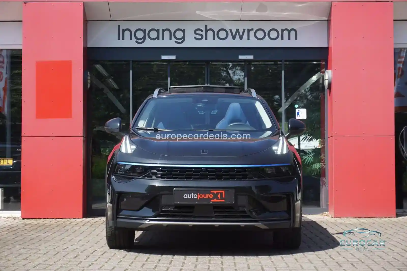 Lynk&Co 01