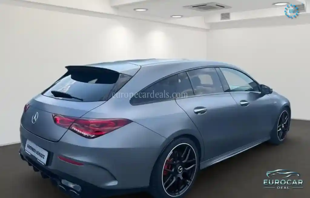 Mercedes-Benz CLA 45 AMG Shooting Brake