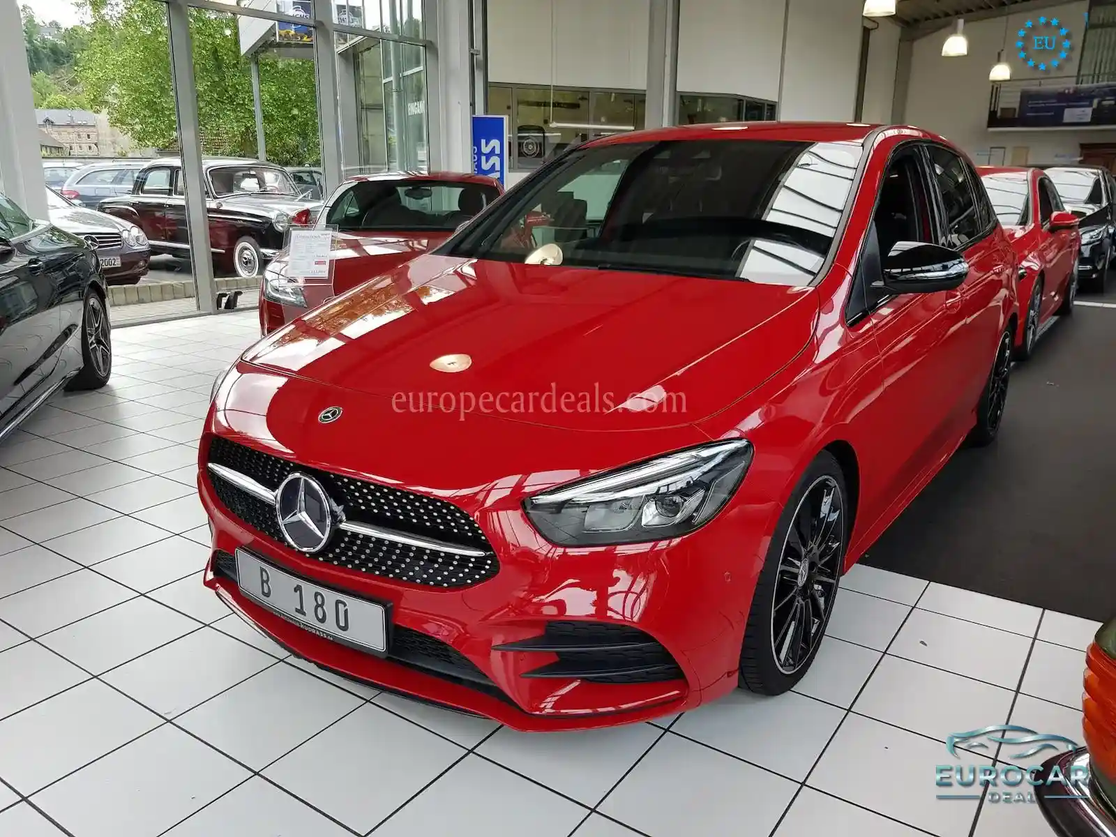 Mercedes-Benz B 180