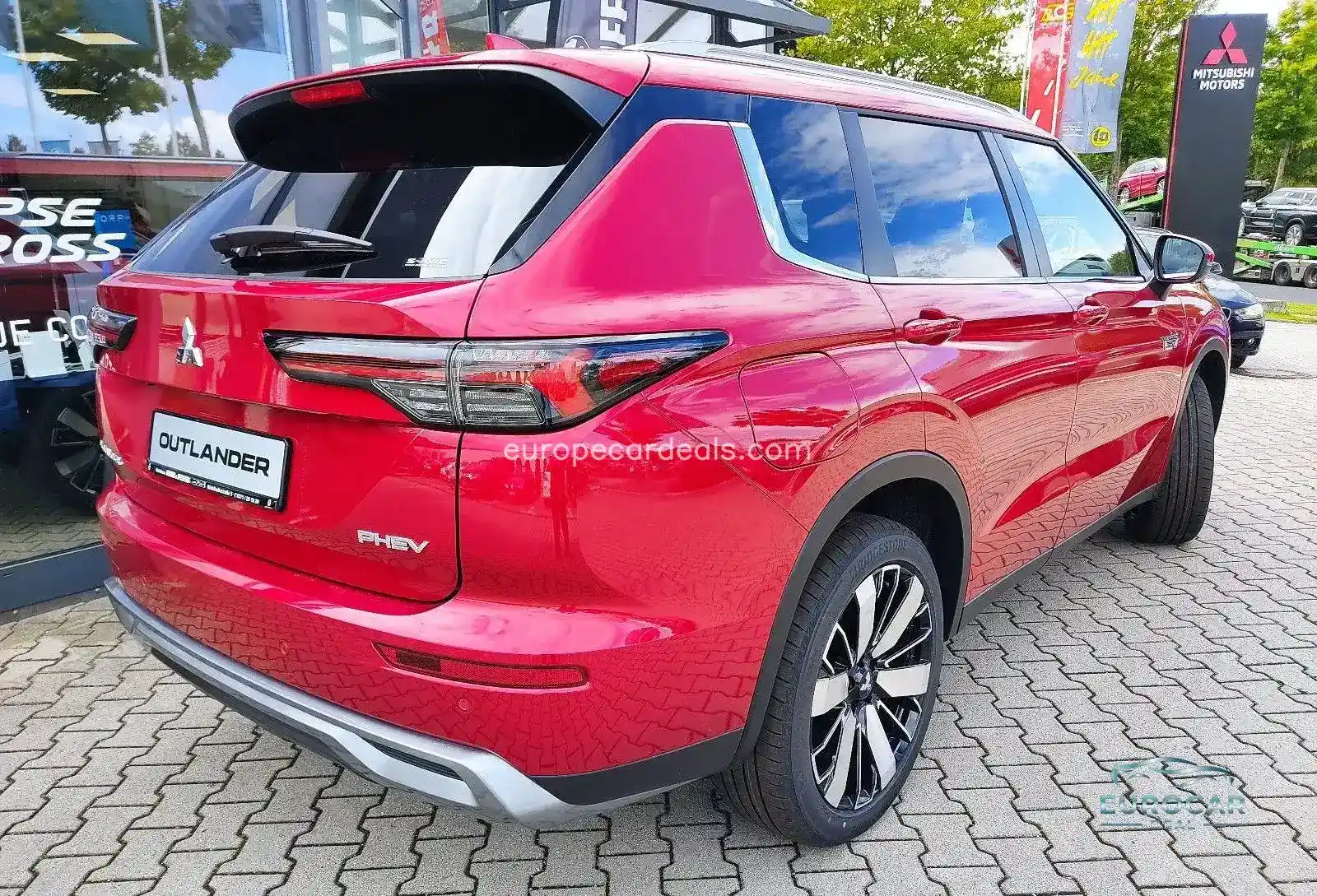 Mitsubishi Plug-in Hybrid Outlander