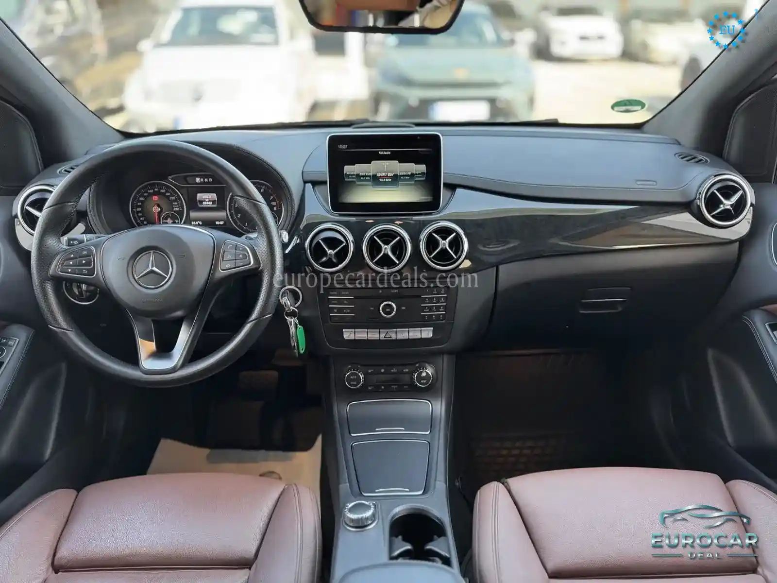 Mercedes-Benz B 220