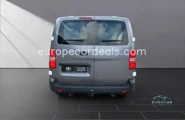 Toyota Proace (Verso)