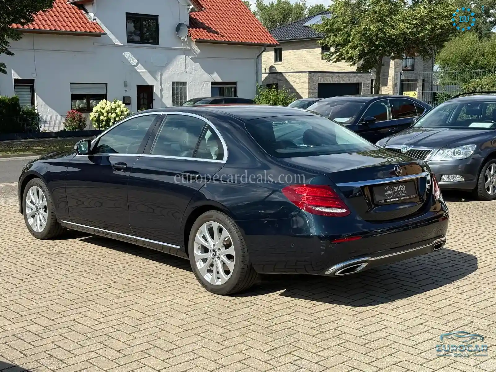Mercedes-Benz E 200