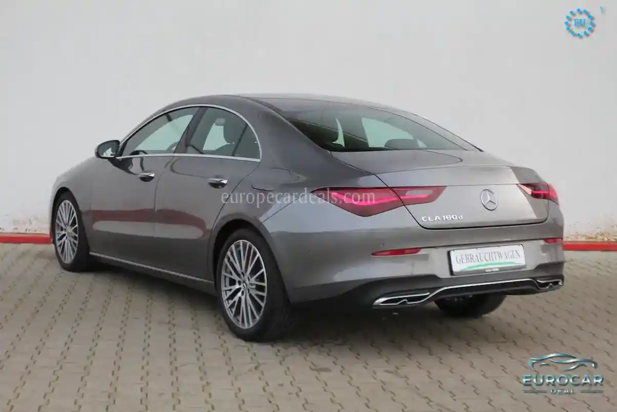 Mercedes-Benz CLA 180