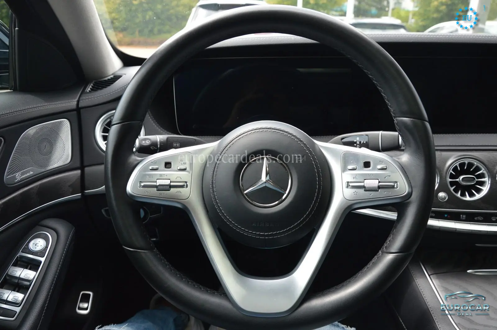 Mercedes-Benz S 560