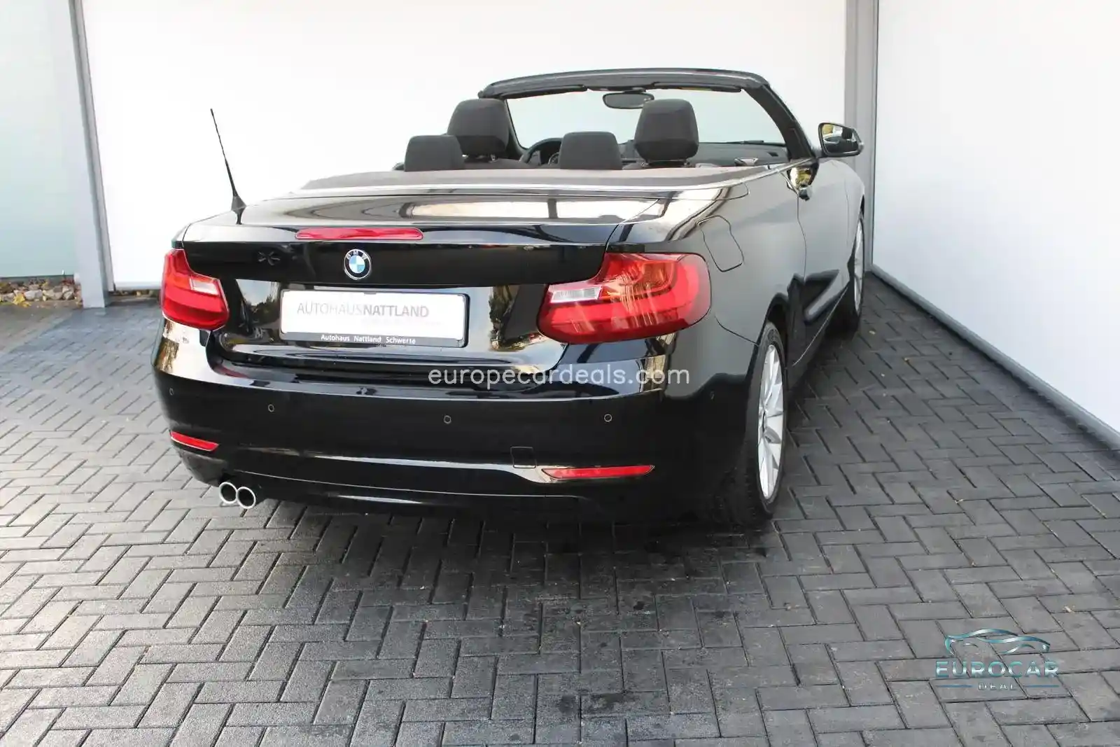 BMW 228