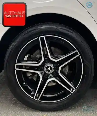 Mercedes-Benz E 400
