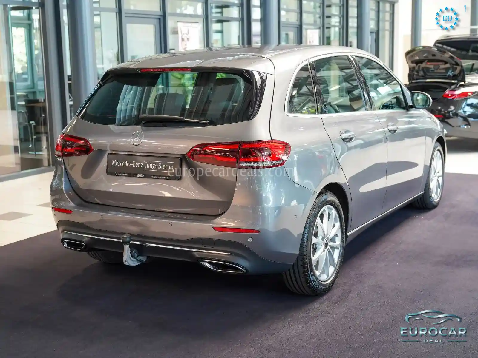 Mercedes-Benz B 220