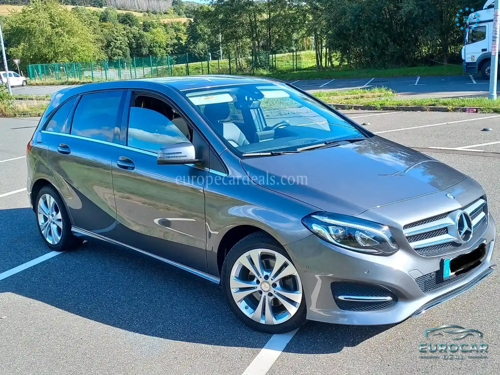Mercedes-Benz B 200