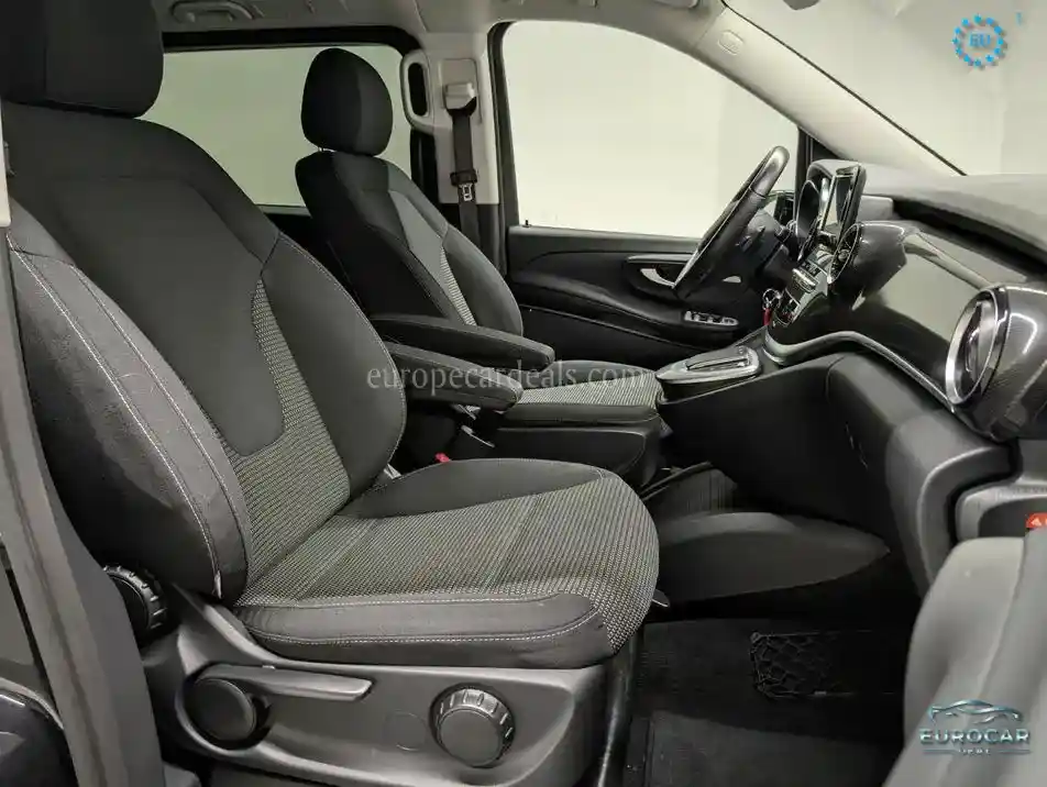 Mercedes-Benz V 250