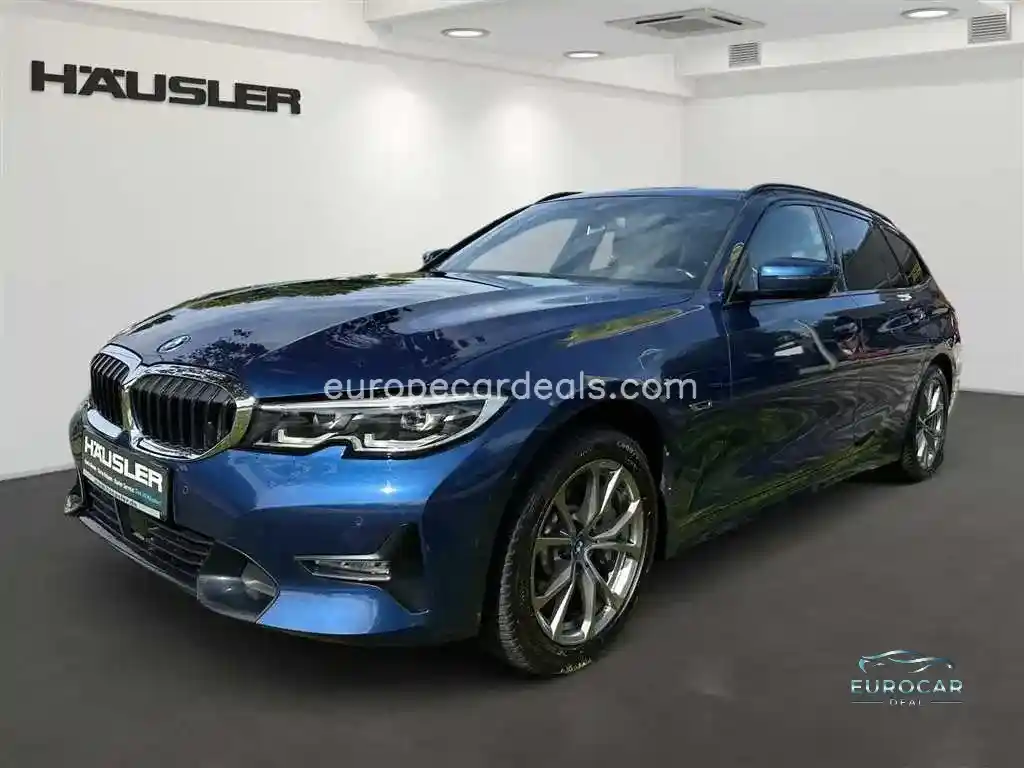 BMW 330