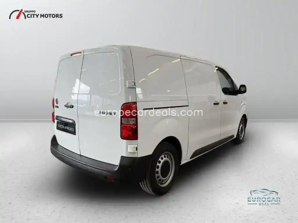 Toyota Proace (Verso)