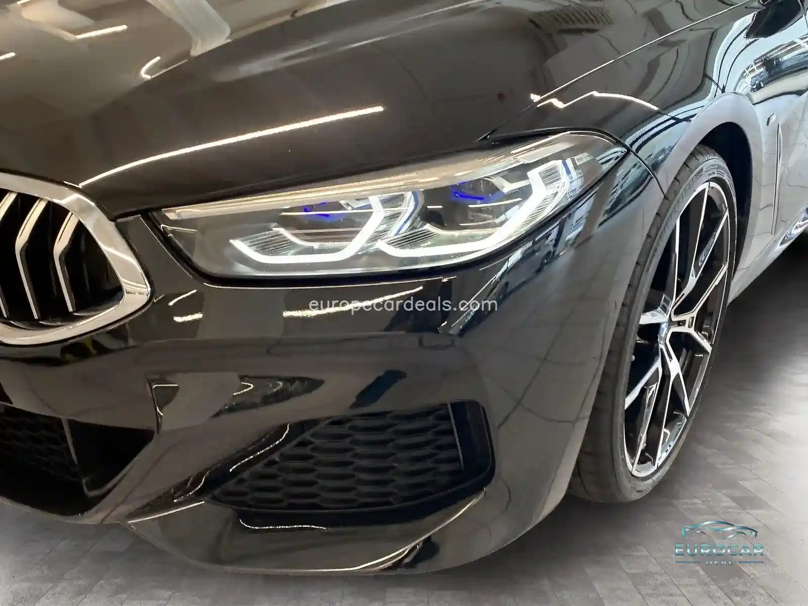 BMW 840