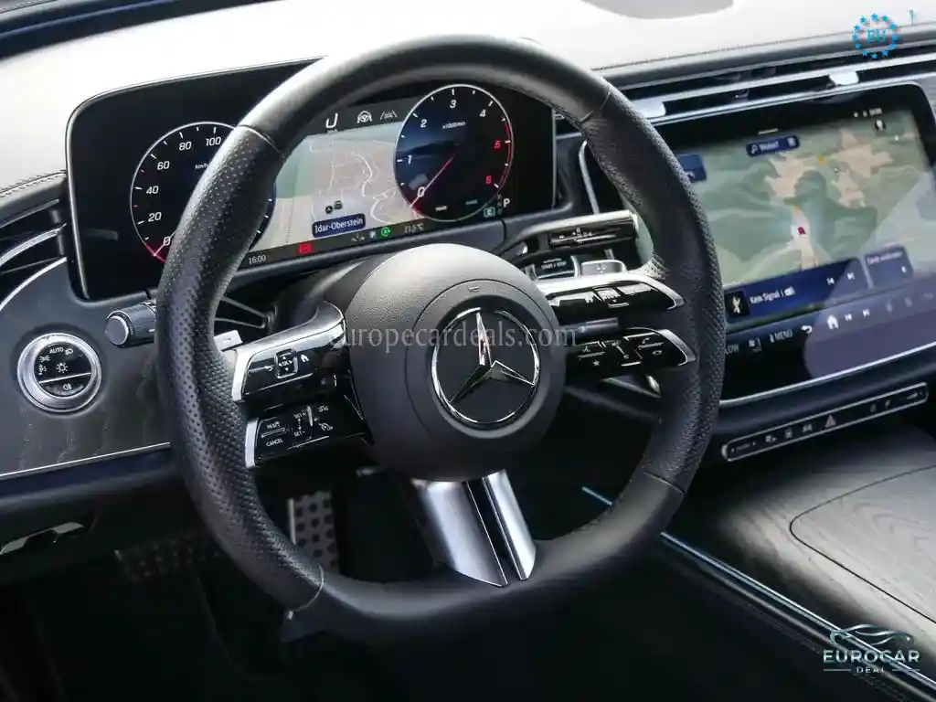 Mercedes-Benz E 220