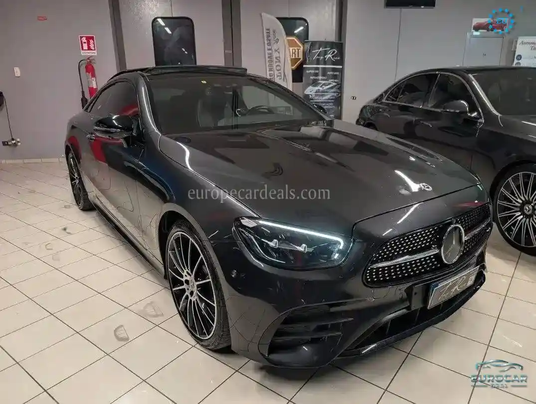 Mercedes-Benz E 300