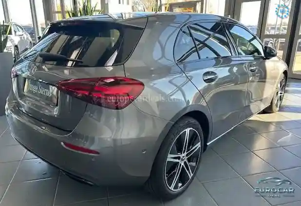 Mercedes-Benz A 200