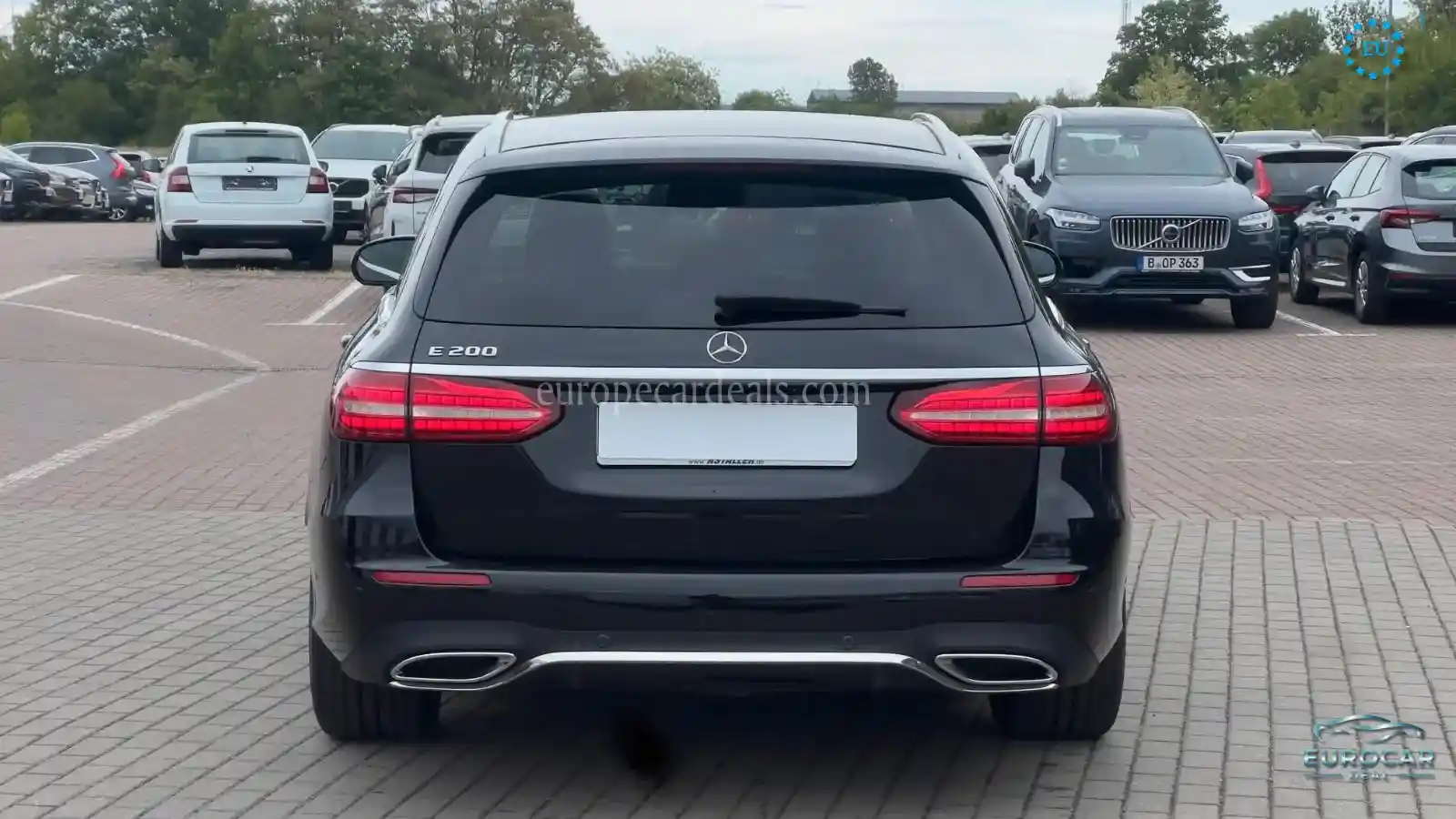 Mercedes-Benz E 200