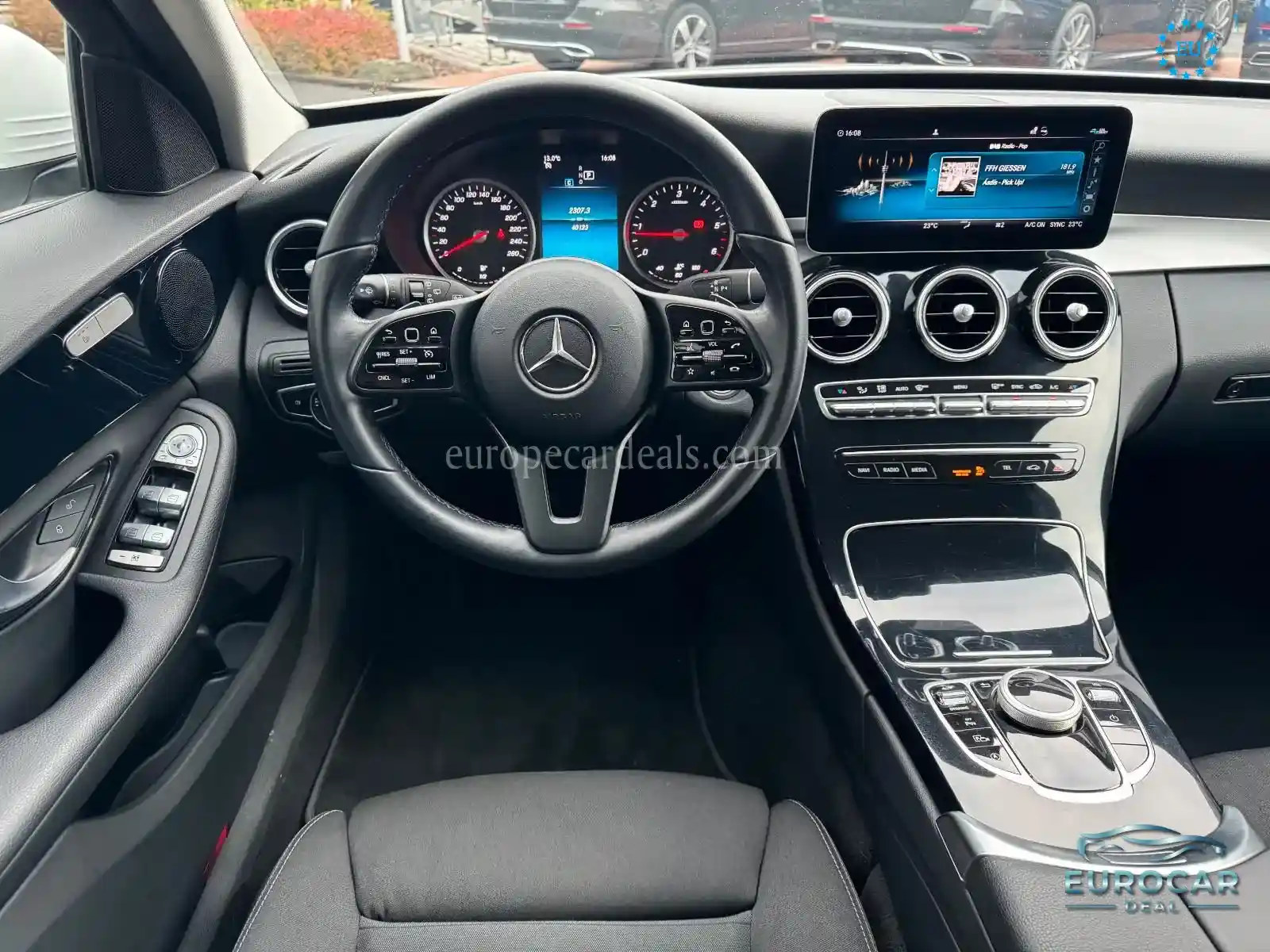 Mercedes-Benz C 180