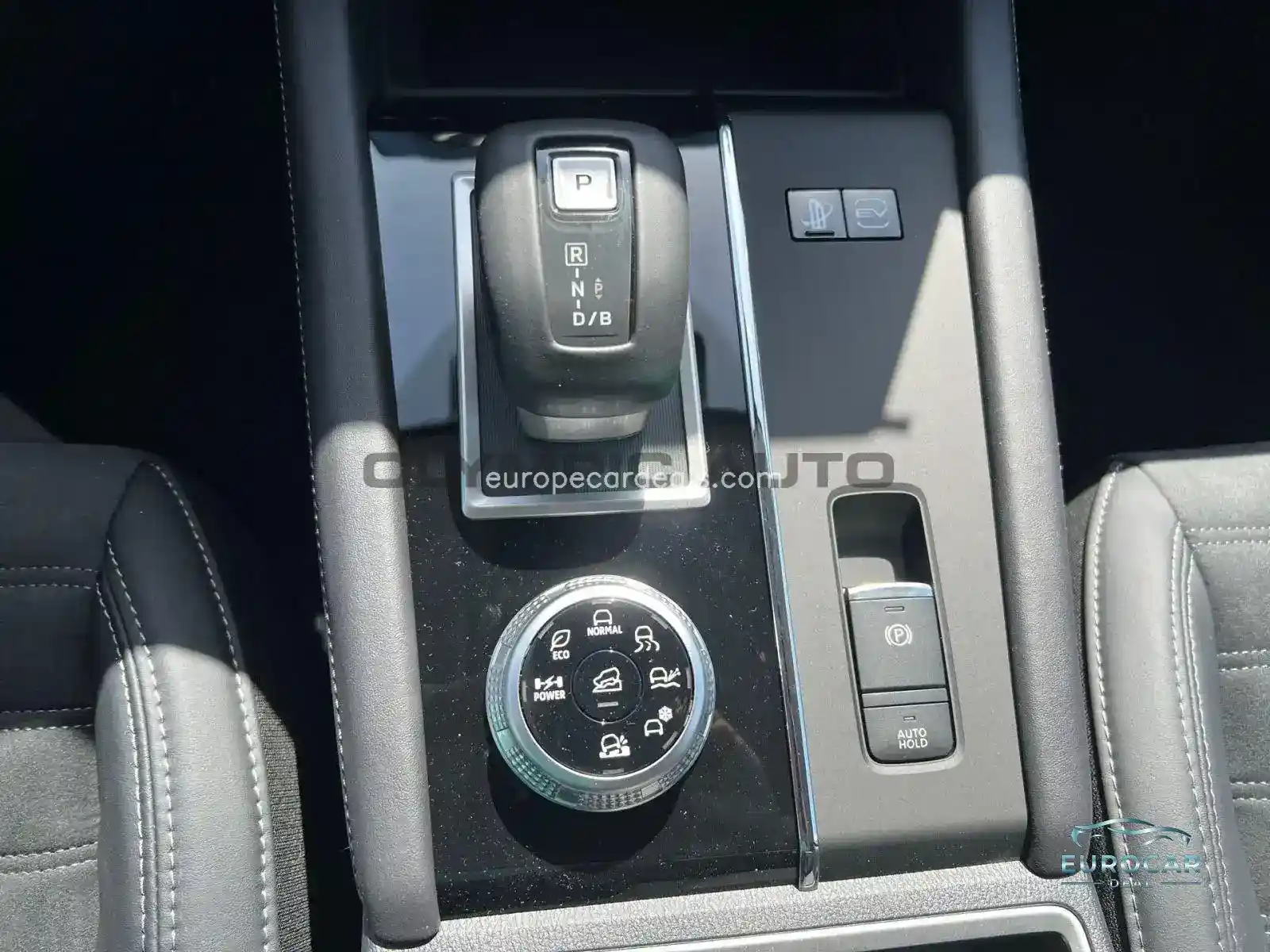 Mitsubishi Plug-in Hybrid Outlander
