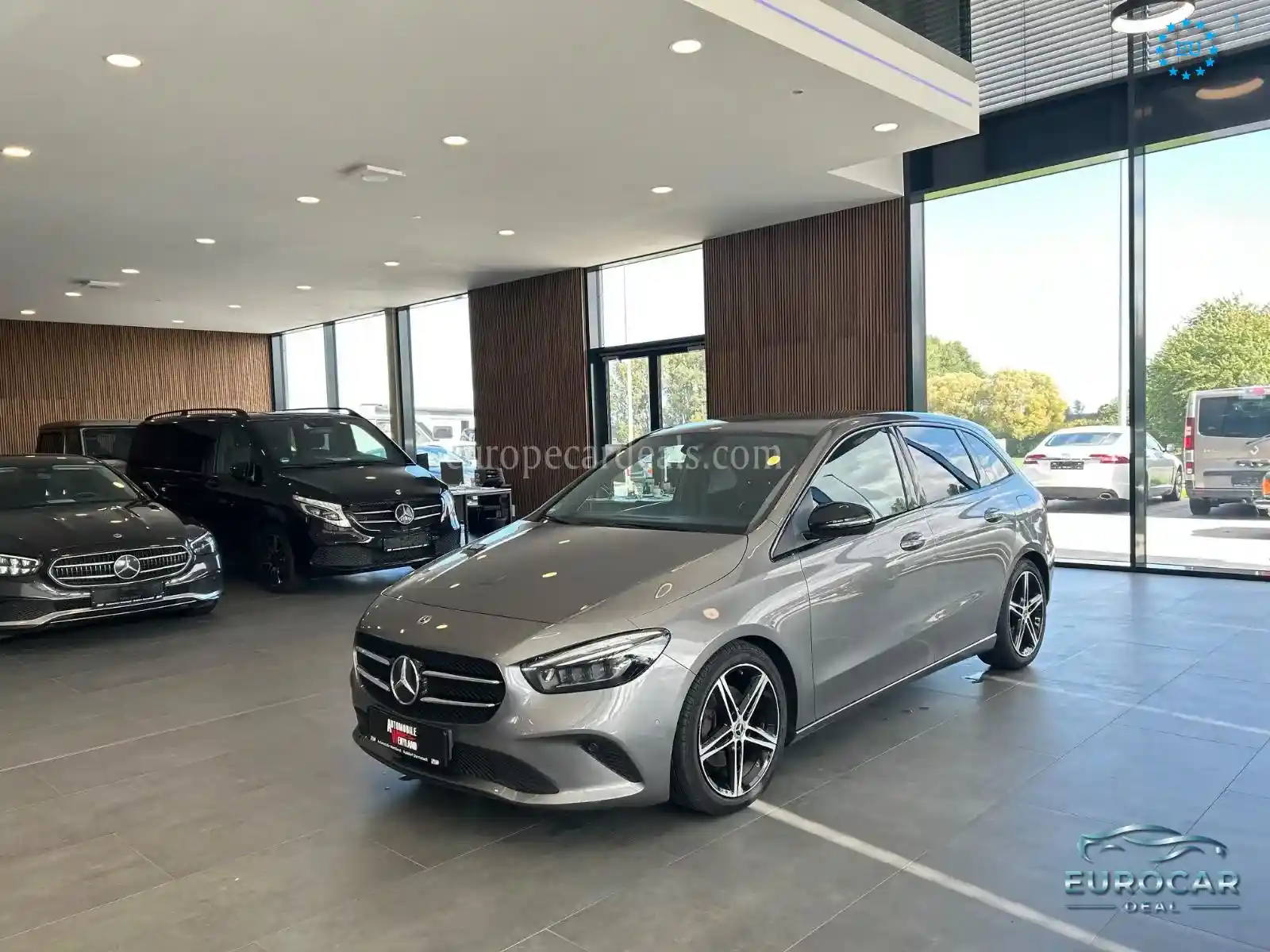 Mercedes-Benz B 200