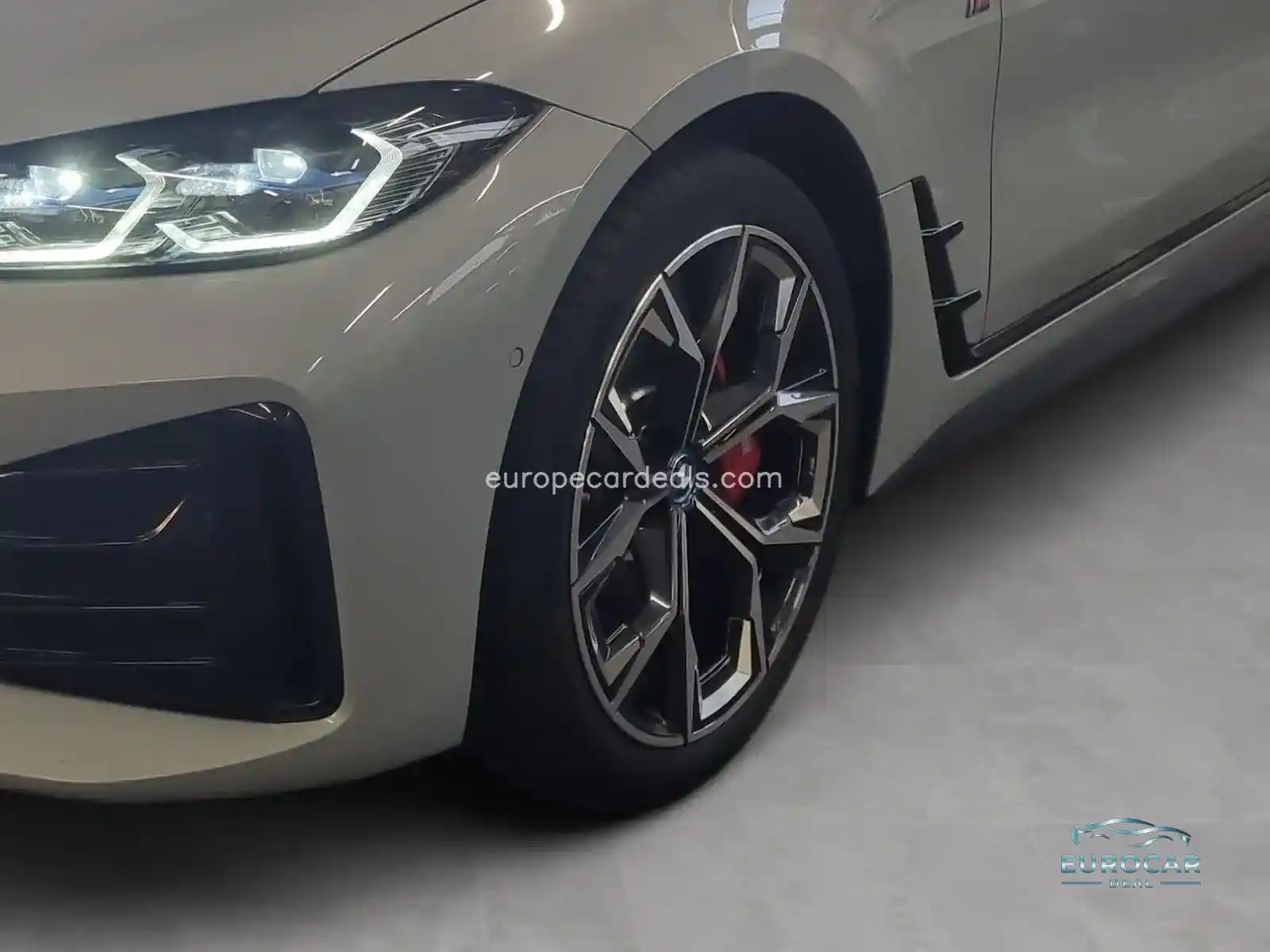 BMW i4