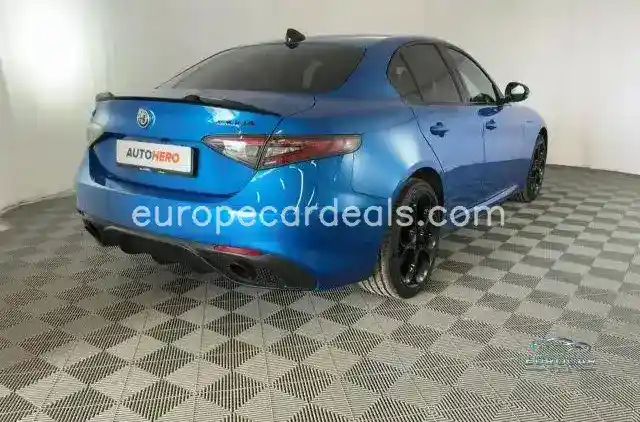 Alfa Romeo Giulia