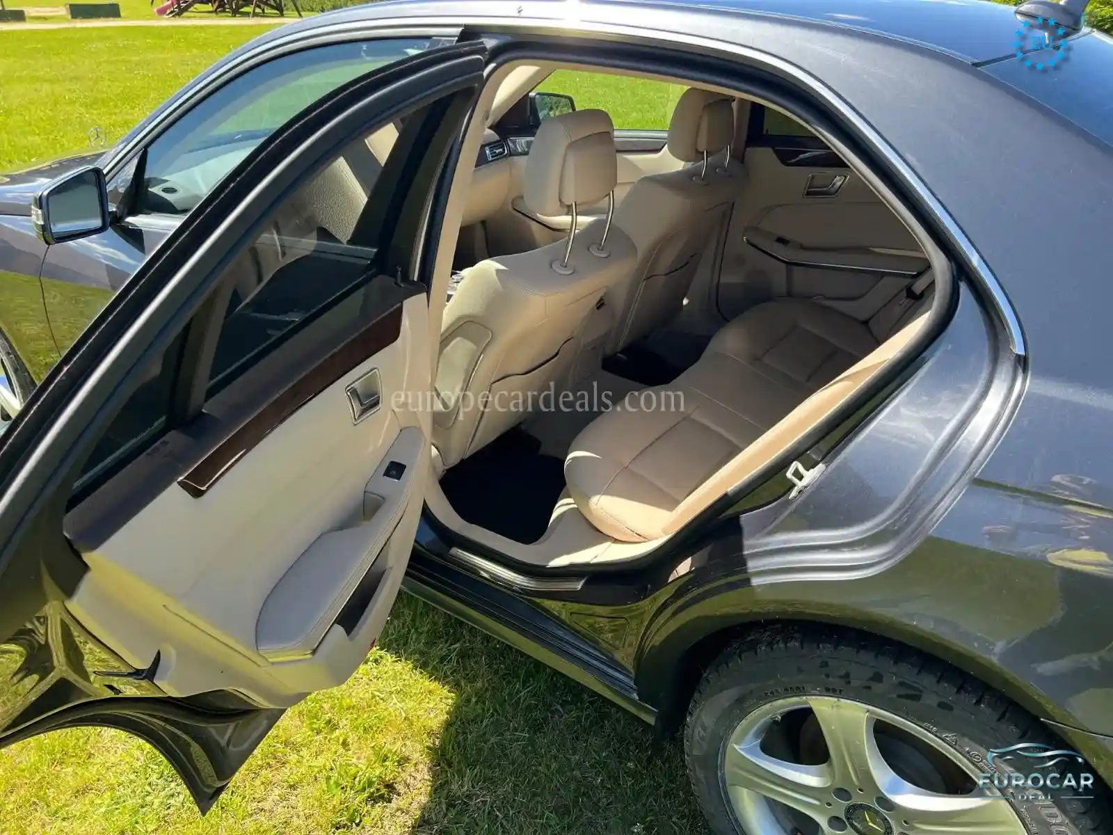 Mercedes-Benz E 350
