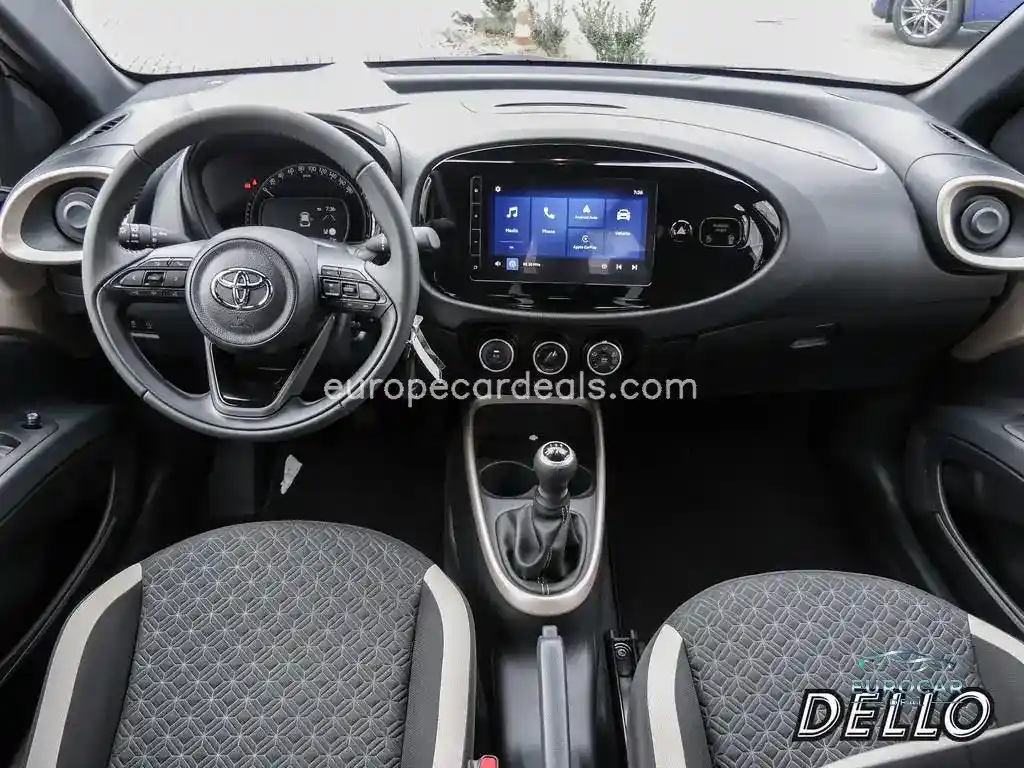 Toyota Aygo (X)