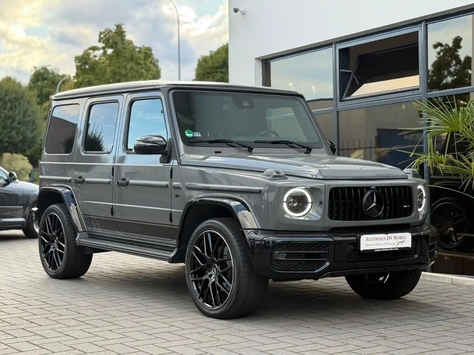 Mercedes-Benz G 500
