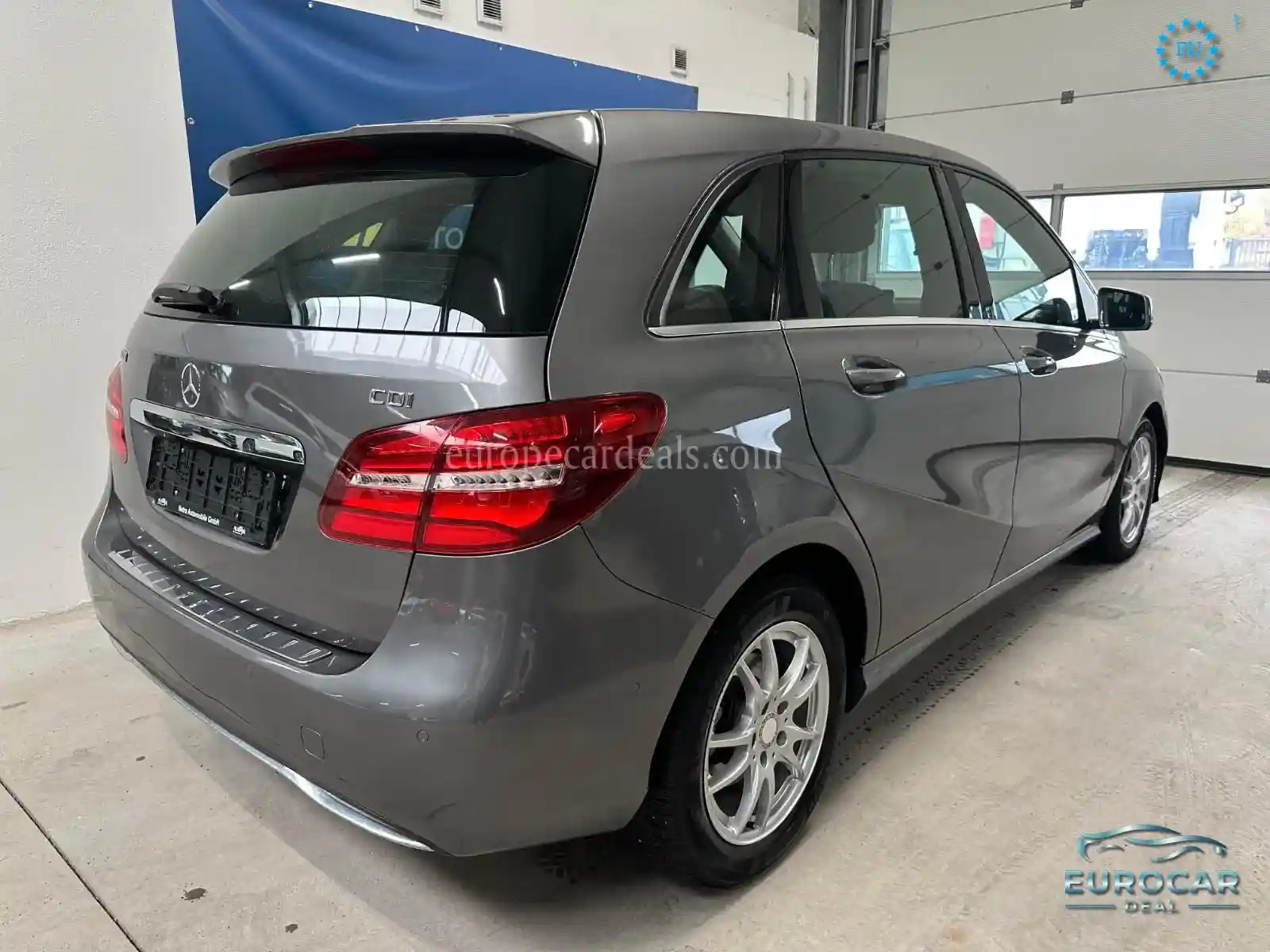 Mercedes-Benz B 200