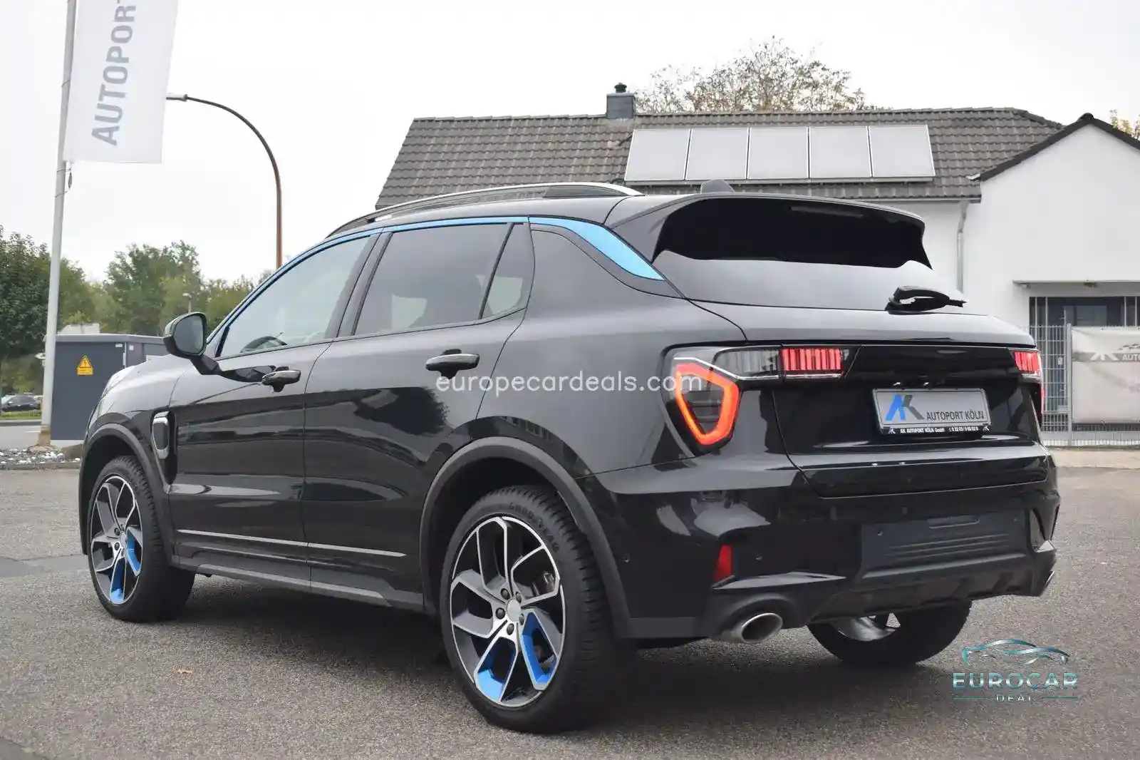 Lynk&Co 01