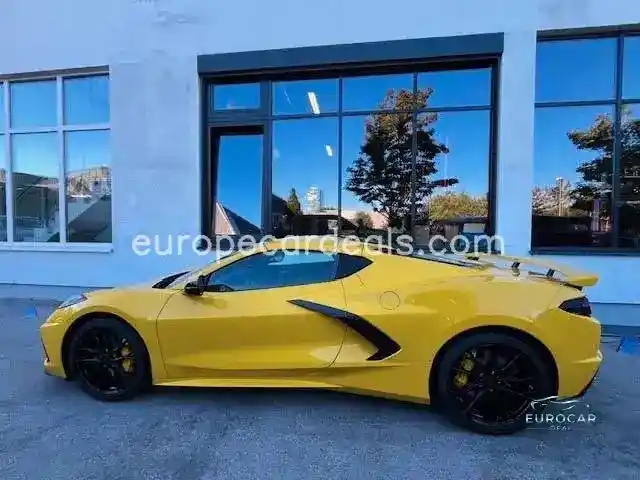 Corvette C8