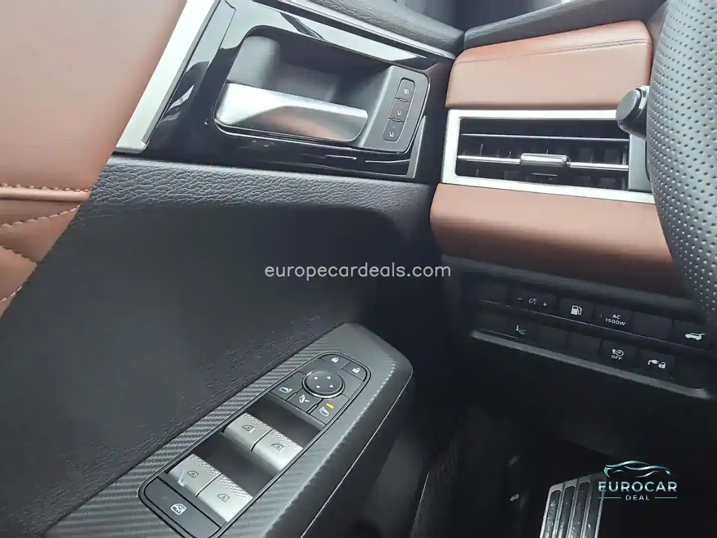 Mitsubishi Plug-in Hybrid Outlander