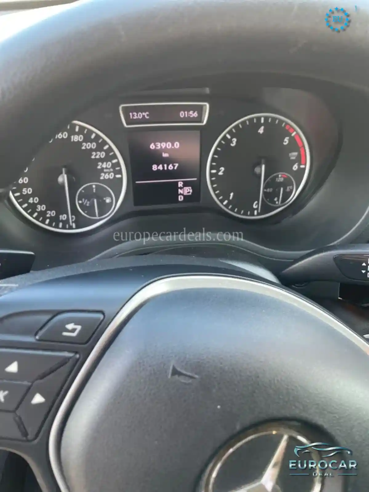Mercedes-Benz B 180