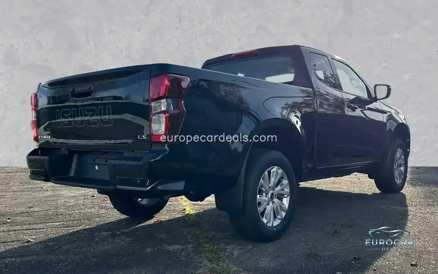 Space Cab 4WD Autm. LS am Lager