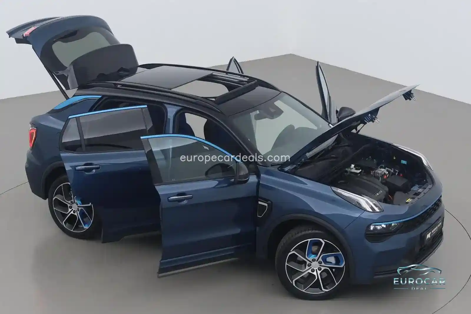 Lynk&Co 01
