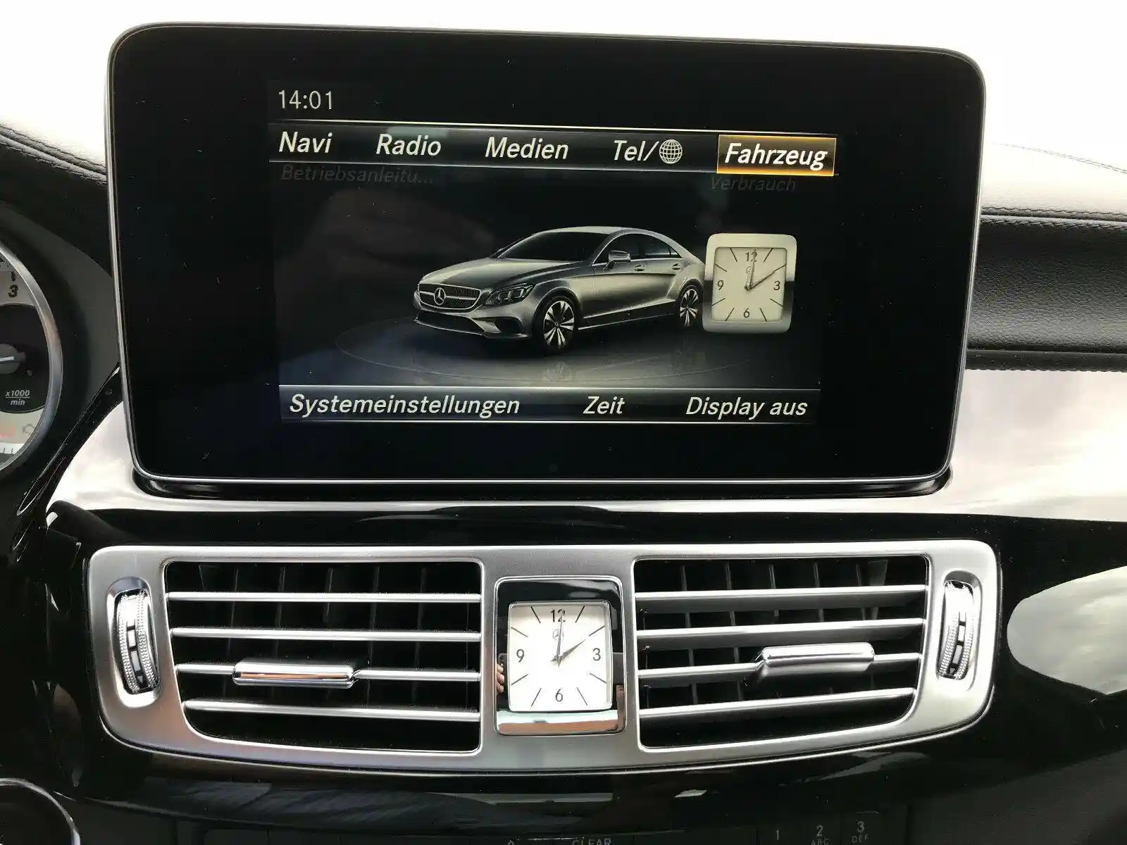 Mercedes-Benz CLS 220