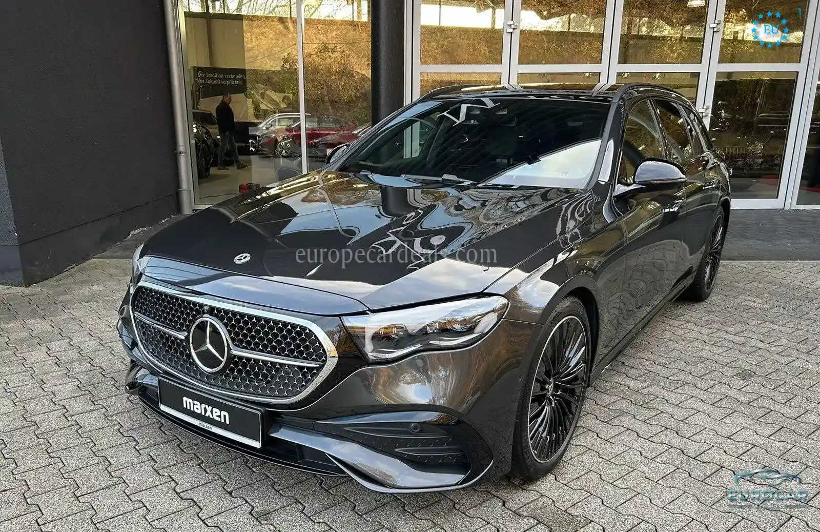 Mercedes-Benz E 300