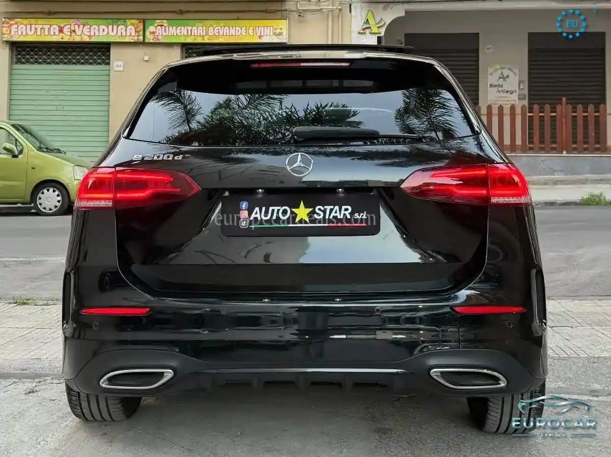 Mercedes-Benz B 200