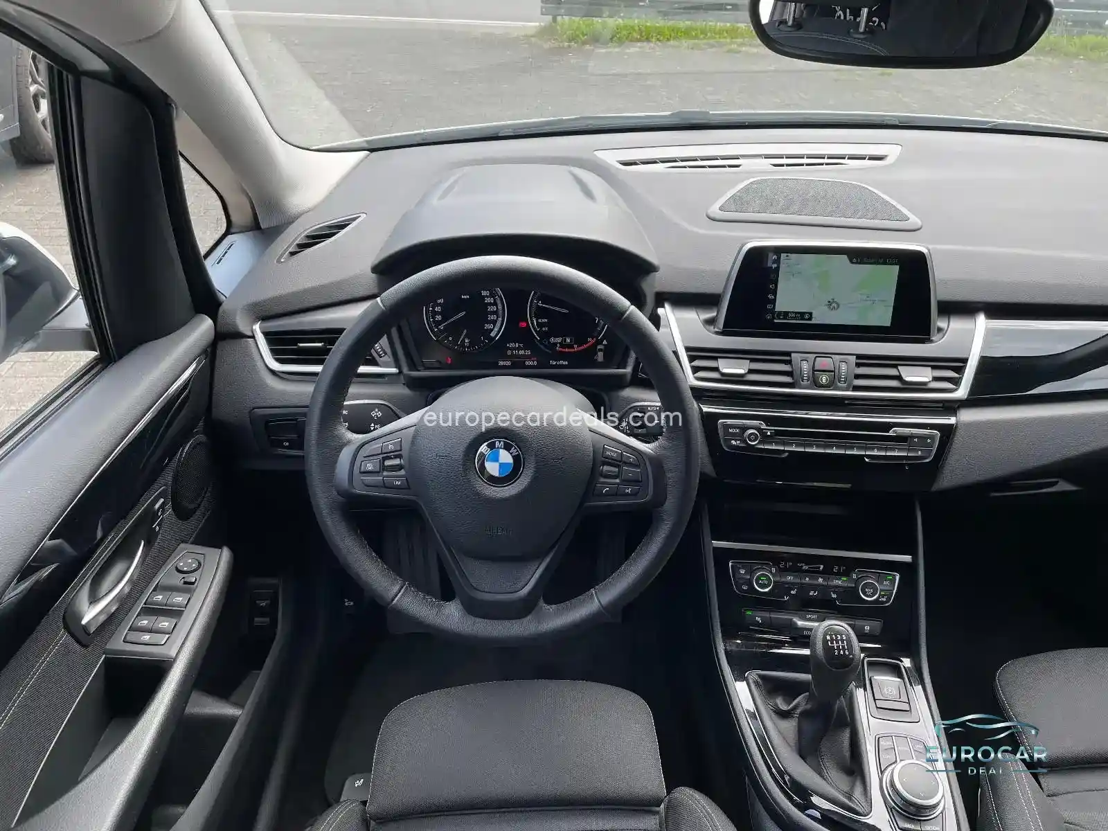 BMW 218