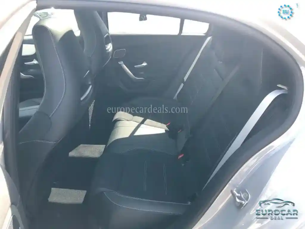 Mercedes-Benz A 220