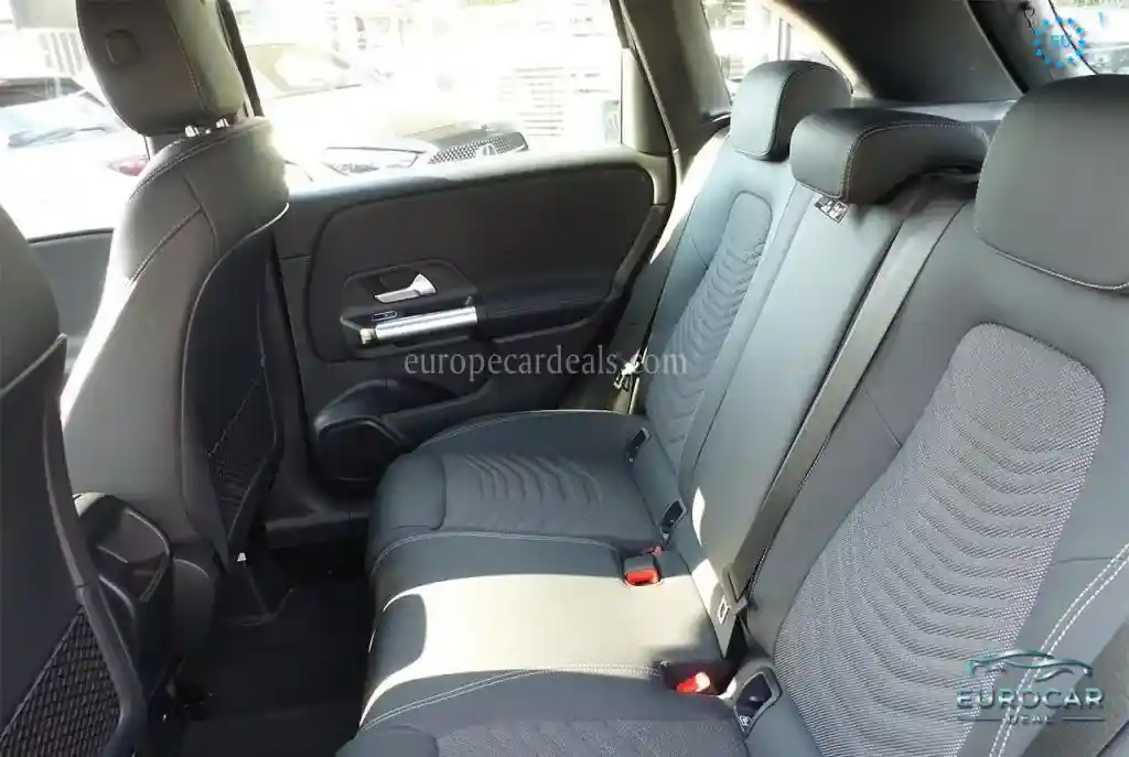 Mercedes-Benz B 200