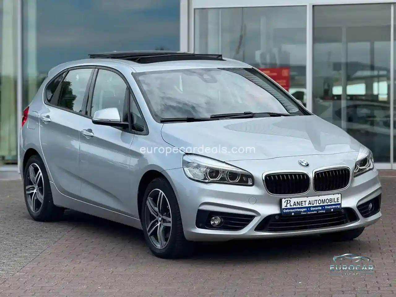 BMW 220
