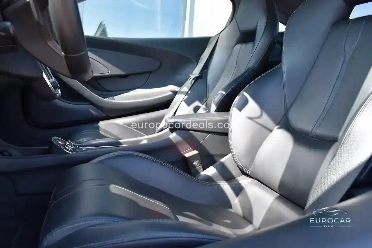 McLaren 570S